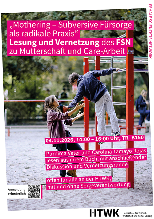 Plakat mit weißer Schrift auf pinkem Grund, im Hintergrund zwei Personen auf einem Spielplatz.